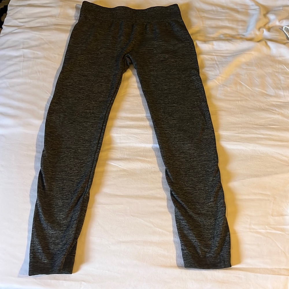 NWOT Motherhood Maternity Women’s Heather Gray Maternity Leggings Size S/M